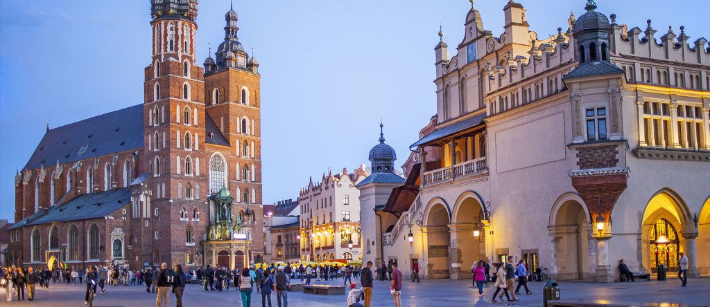 Du học Ba Lan cần bao nhiêu tiền?