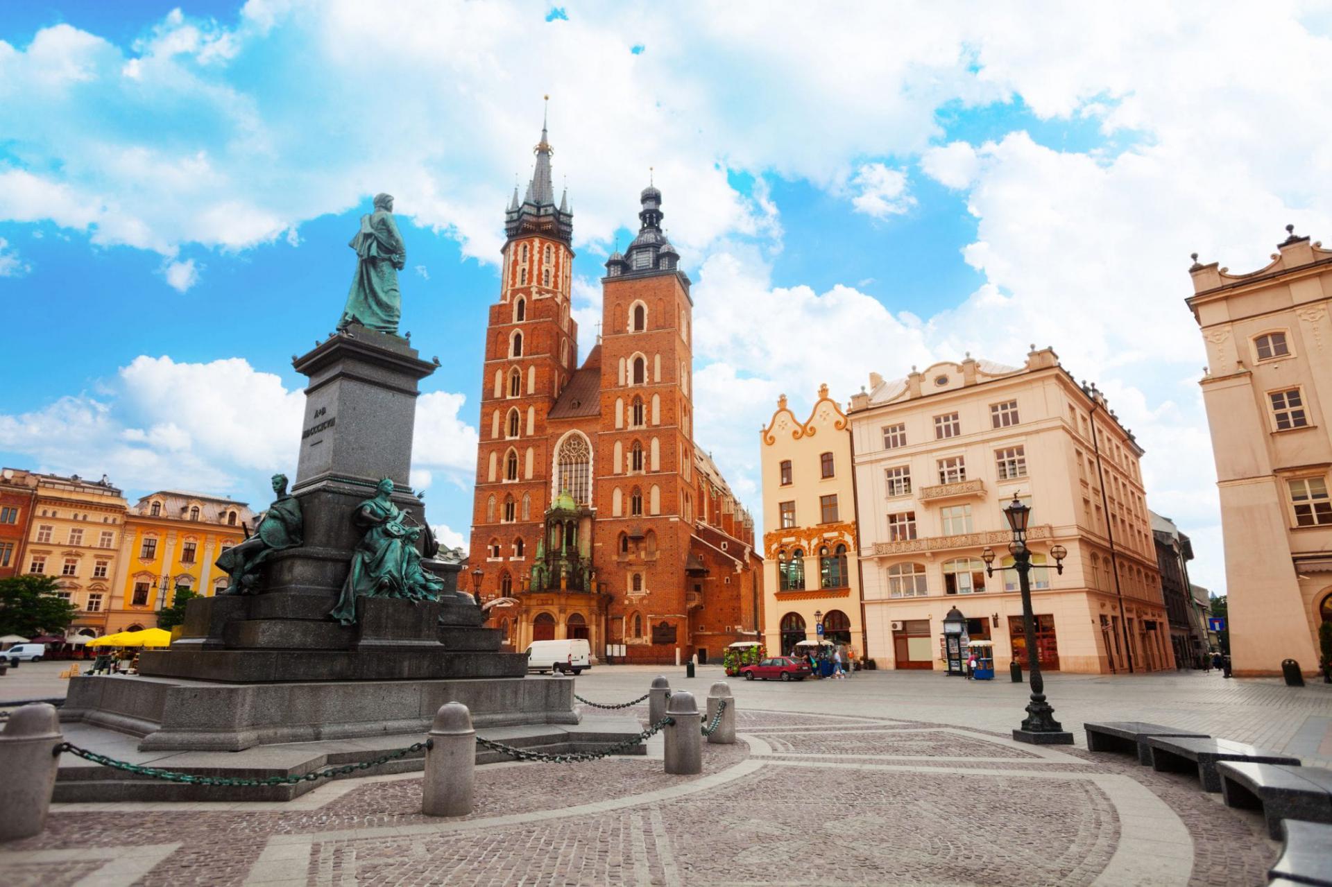 Tìm hiểu văn hóa Ba Lan về nghệ thuật